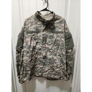 Army Combat Digital Camo Zip-up Jacket Size L Regular NSN NO: 8415-01-519-8599